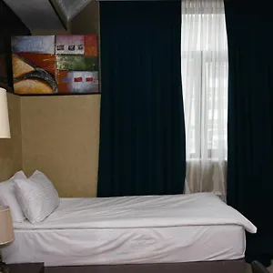 Square فندق باكو