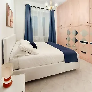 https://bb-domus-chiara.it-romehotels.com