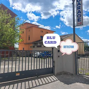  Apartment Express Traveller's Front Station Fs Parking Italy